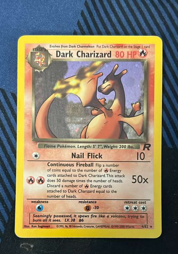 Dark Charizard (4)
