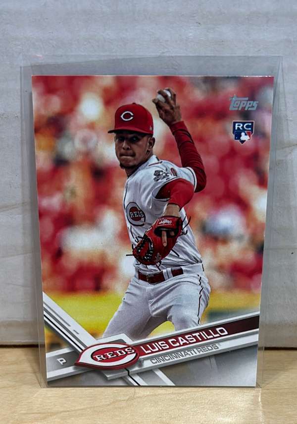 #US139 Luis Castillo
