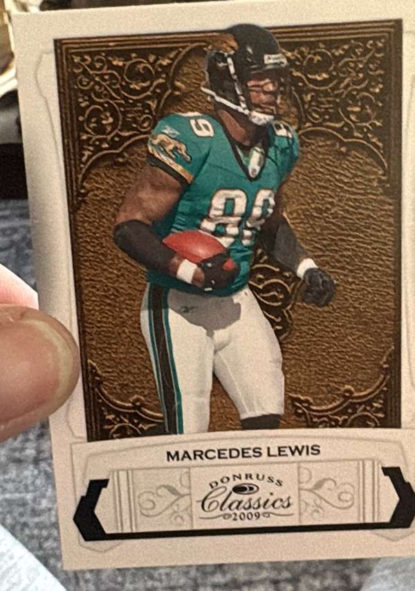 Marcedes Lewis