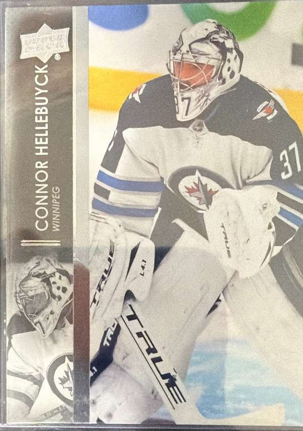 Connor Hellebuyck
