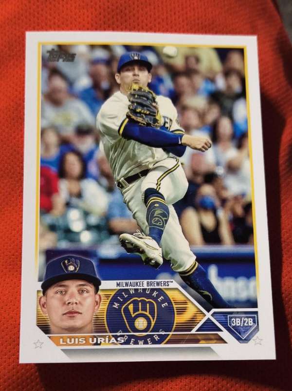 Luis Urias