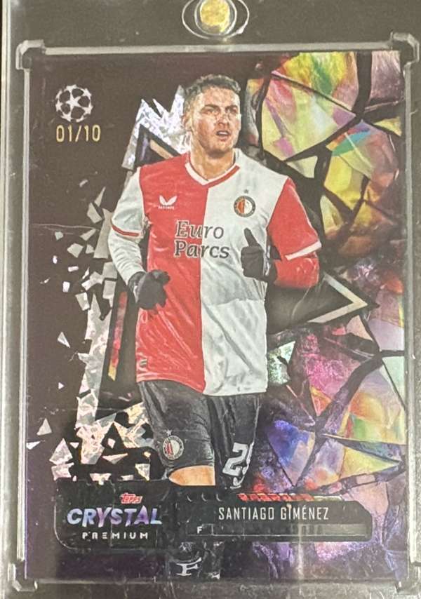 #15 Santiago Giménez