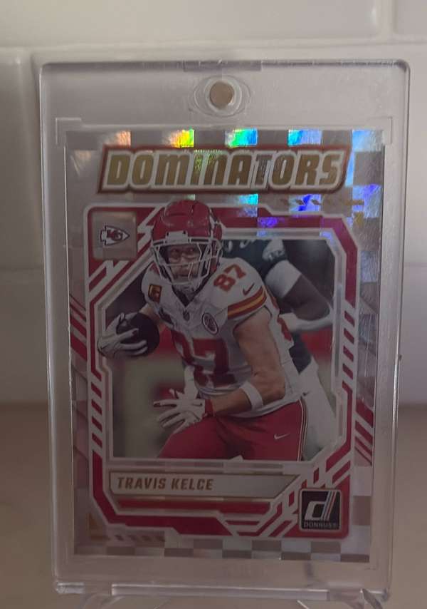 #DOM-TKE Travis Kelce