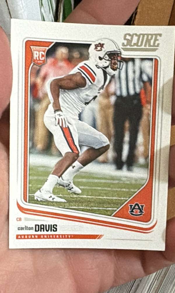 Carlton Davis