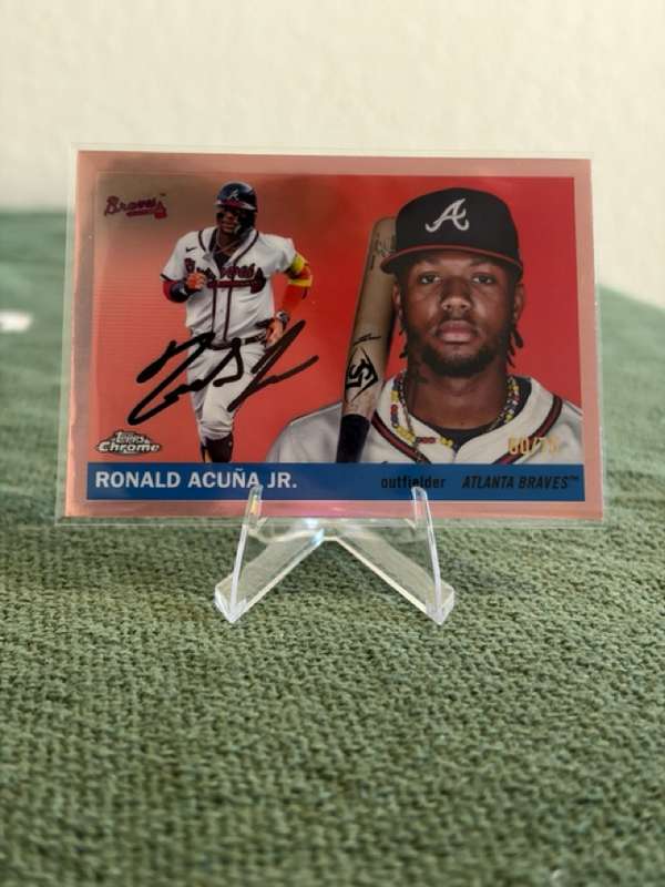 #5 Ronald Acuña Jr.