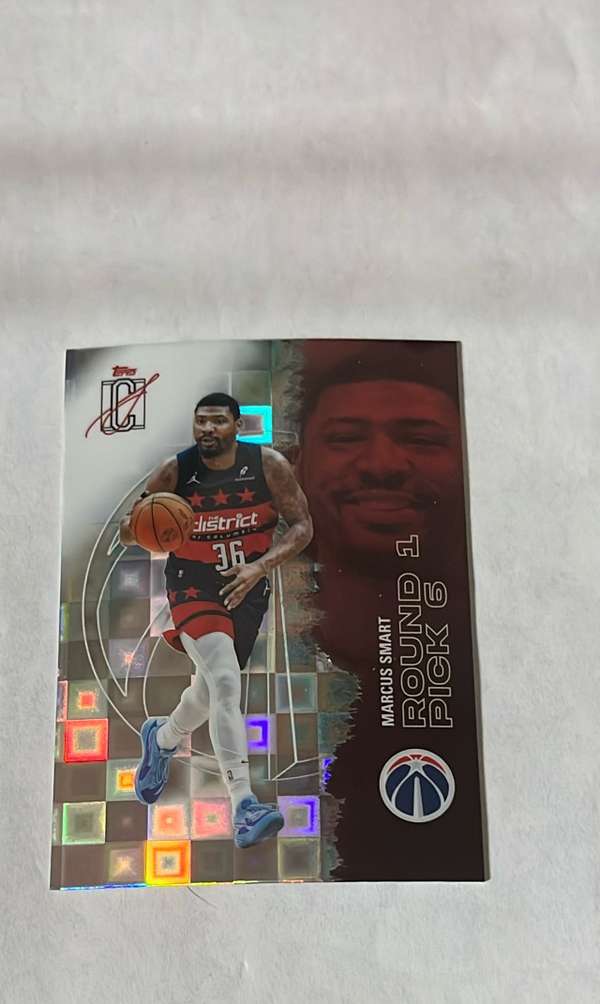 #27 Marcus Smart