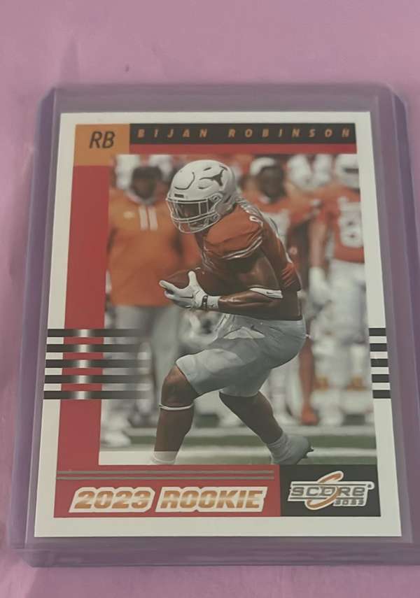 #5 Bijan Robinson