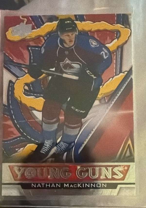 #YGR-49 Nathan MacKinnon