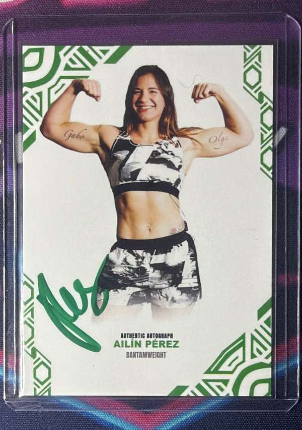 Ailin Pérez, Autographs Green