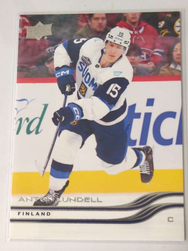 #667 Anton Lundell