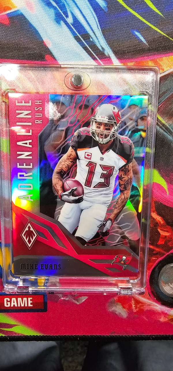 #12 Mike Evans