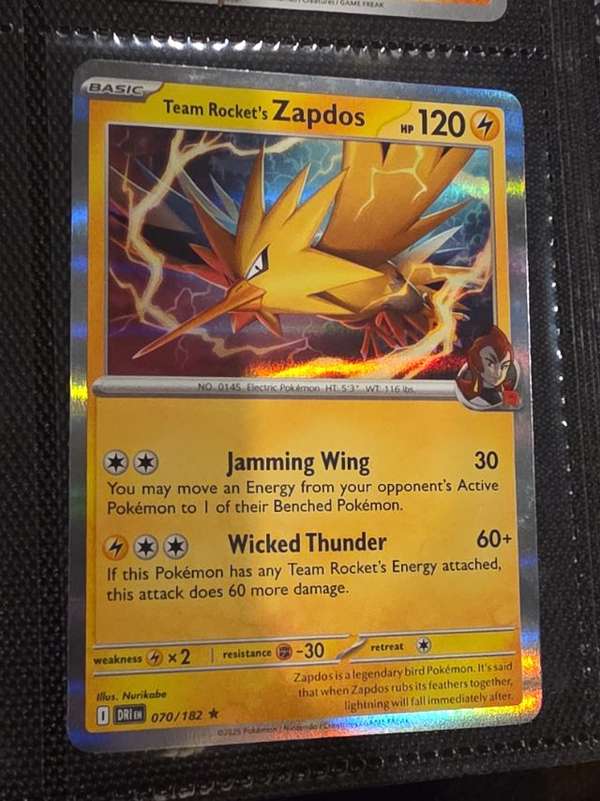 Team Rocket's Zapdos