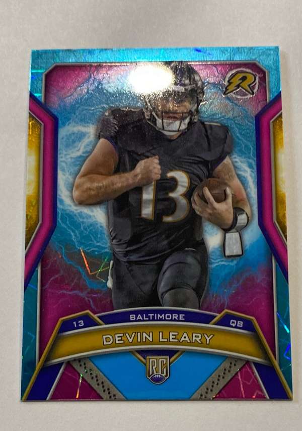 Devin Leary