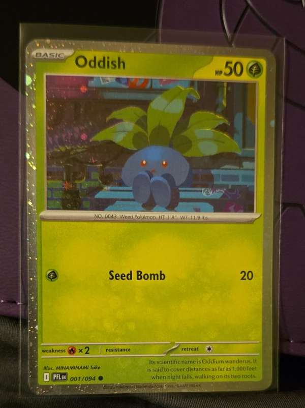 Oddish (Cosmos Holo)