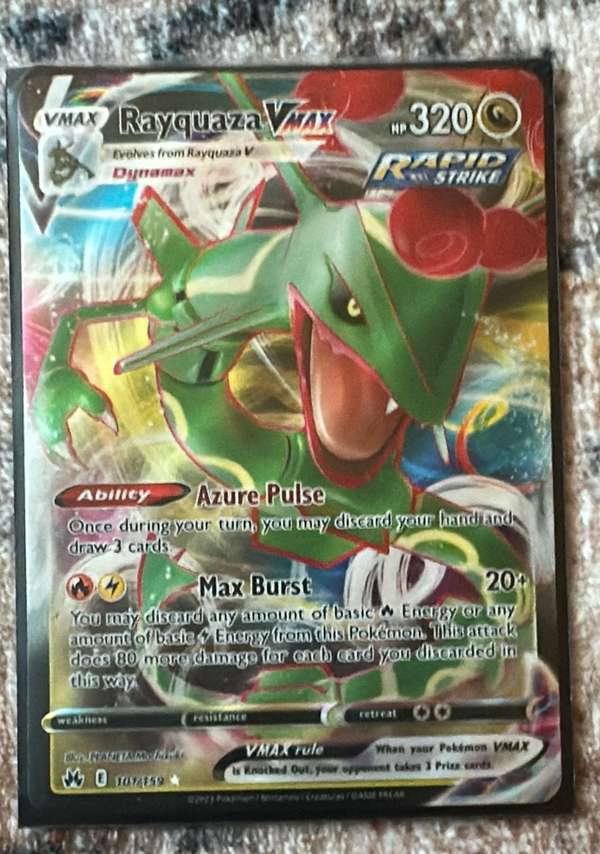 Rayquaza VMAX (101)
