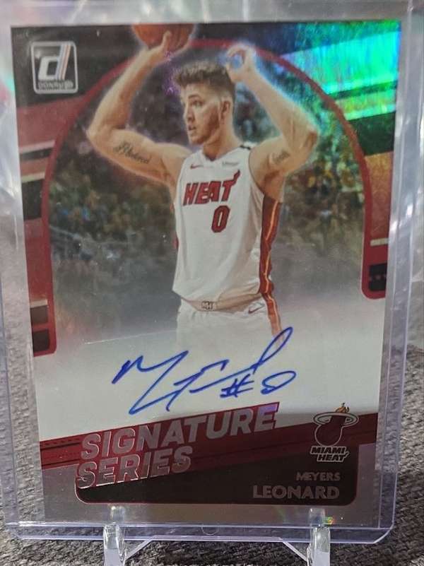 Meyers LEONARD