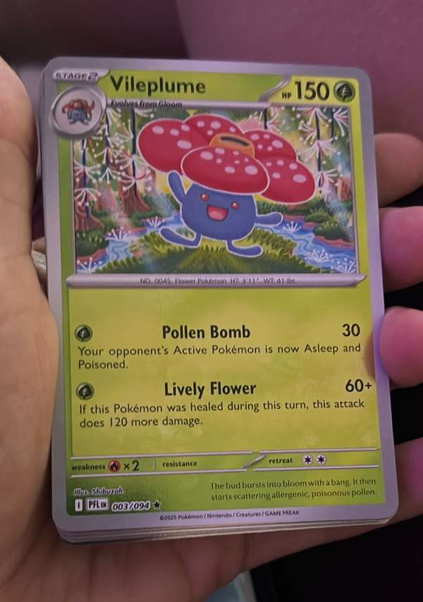 Vileplume (Cosmos Holo)
