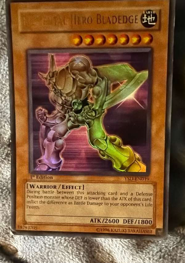 Elemental HERO Bladedge