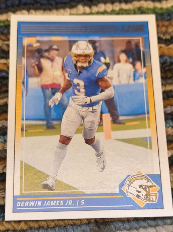 Derwin James Jr.
