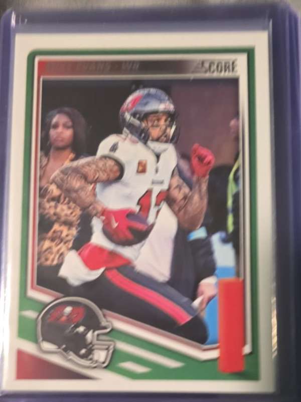 Mike Evans