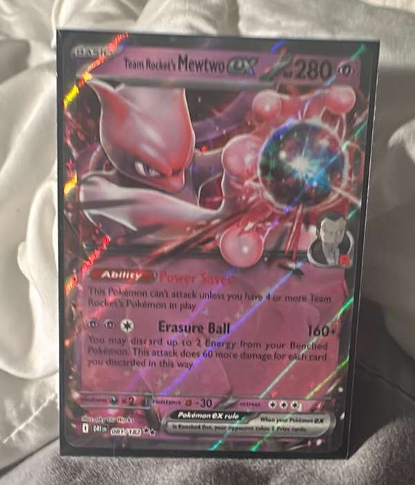 Team Rocket's Mewtwo ex