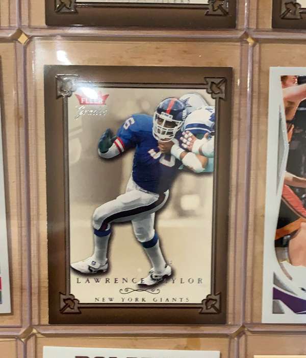 #52 Lawrence Taylor