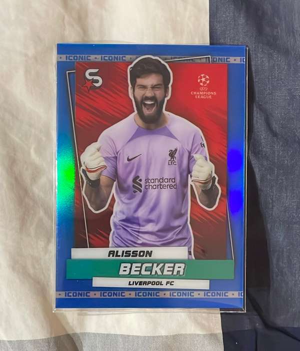 #11 Alisson Becker
