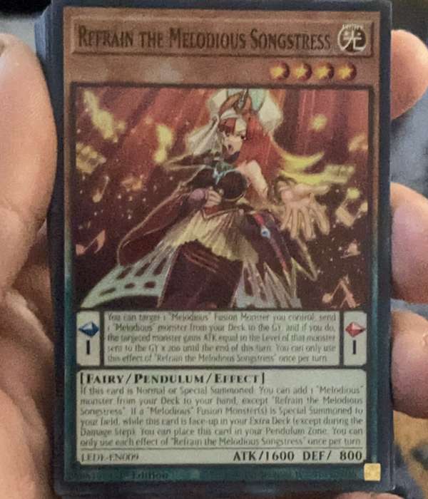 Refrain the Melodious Songstress