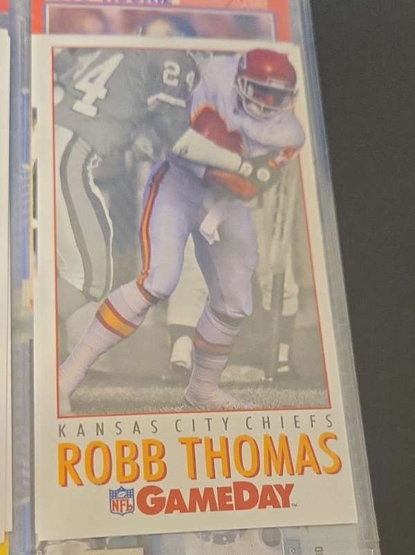 Robb Thomas