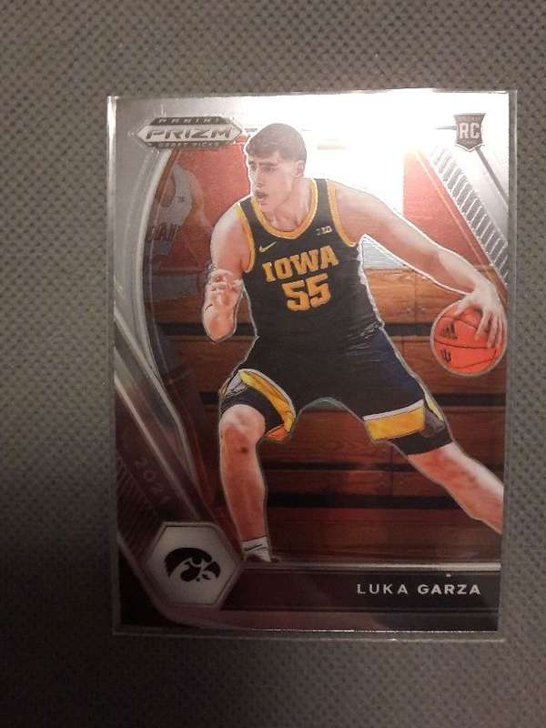 #51 Luka Garza