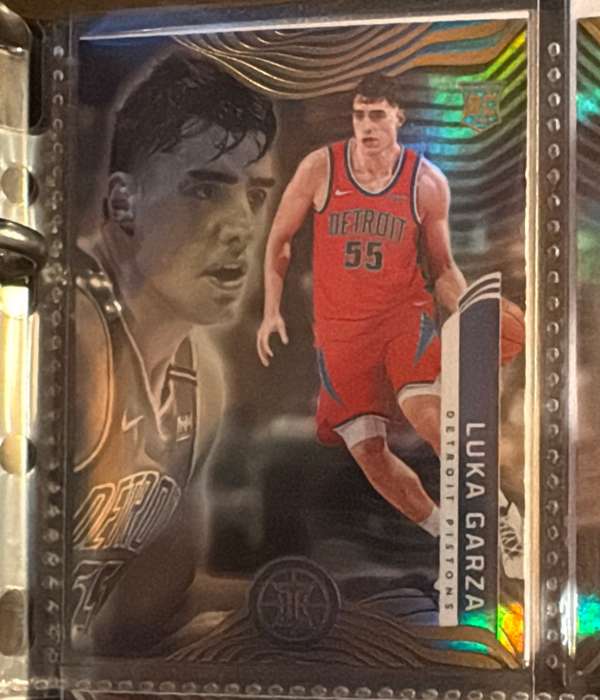 #194 Luka Garza
