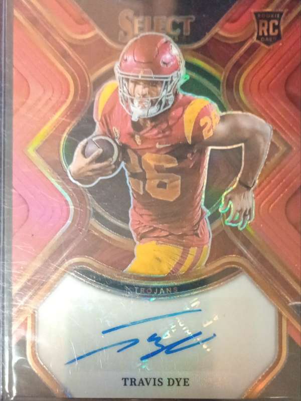 Travis Dye