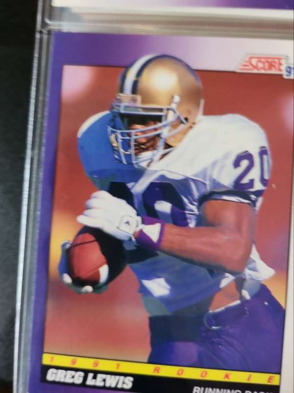 Greg Lewis