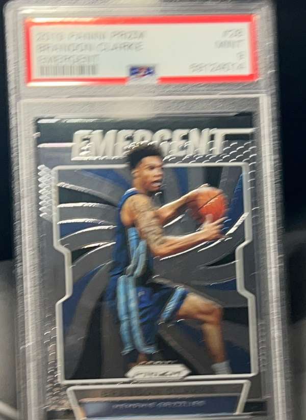 #28 Brandon Clarke