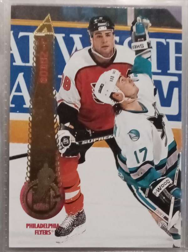 #1 Eric Lindros