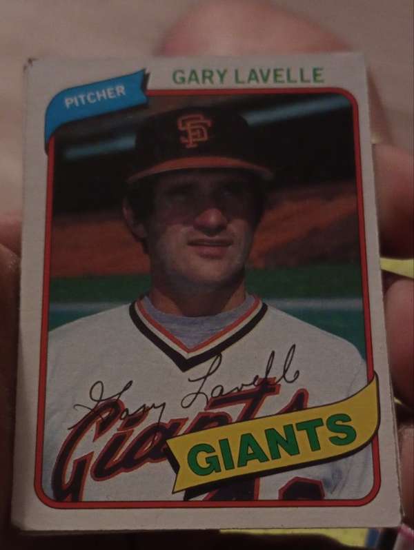 Gary Lavelle